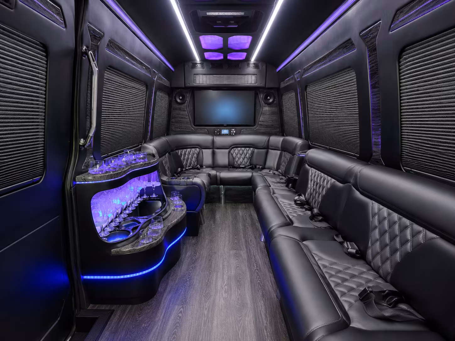 peoria 25 passenger party bus